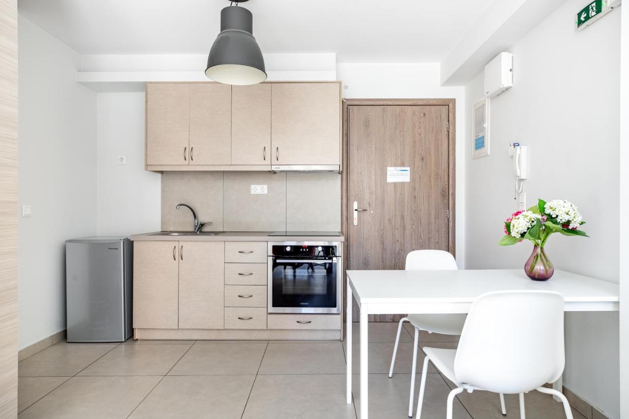 Supreme C2 Apartment In Syntagma 아테네 외부 사진